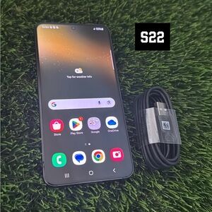 Samsung S22 Smartphone - Elegant Gray